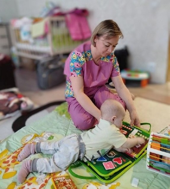 В помощь семьям с детьми